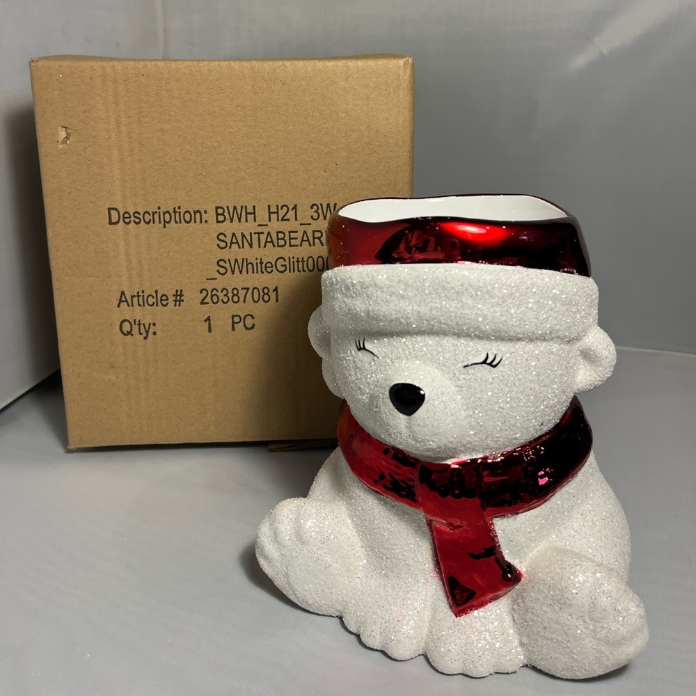NWT Bath & Body Works Holiday GLITTER POLAR BEAR Pedestal 3 Wick Candle Holder